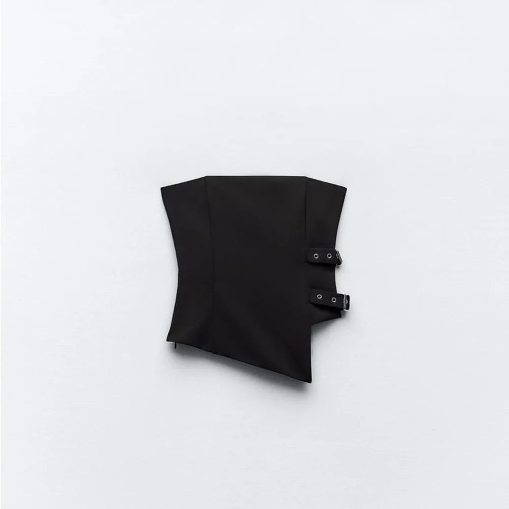 STRAPLESS BUCKLE TOP - Picture 3 of 4